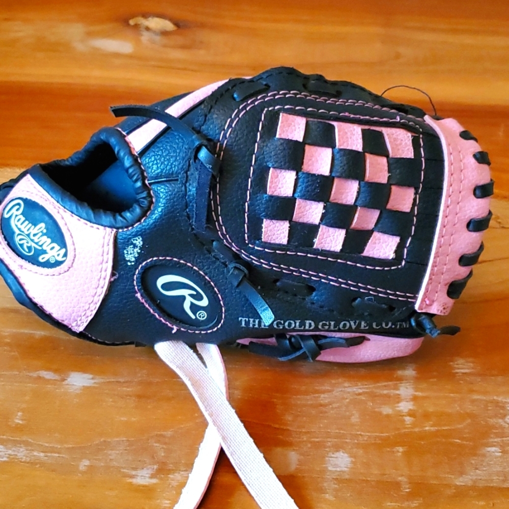 Rawlings 9" kids baseball glove